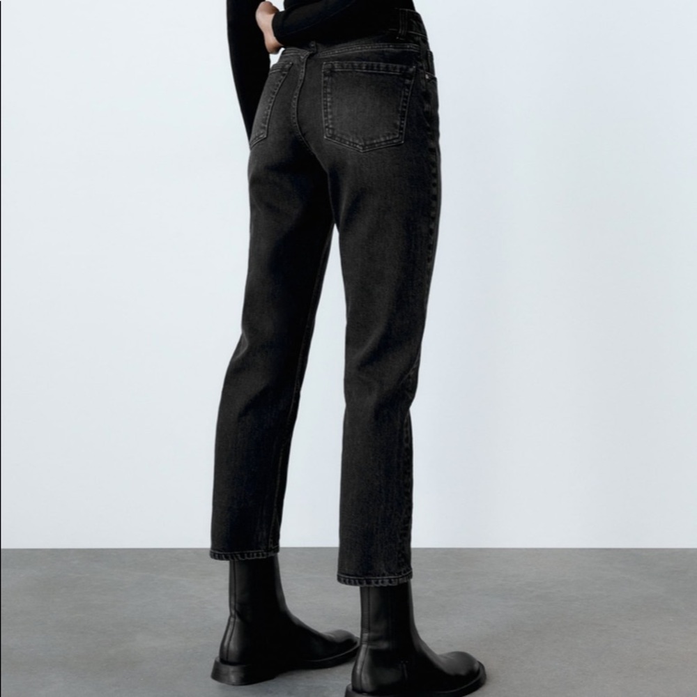 Zara High Rise Regular Fit Ankle Jean